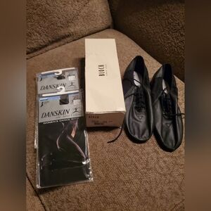 New BLOCH Women's Economy Leather Jazz Shoes S0443L Black Size 6.5 & Dance Socks